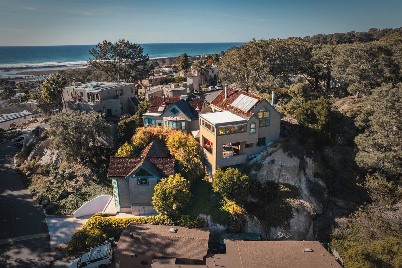 For Sale | 13027 Via Latina