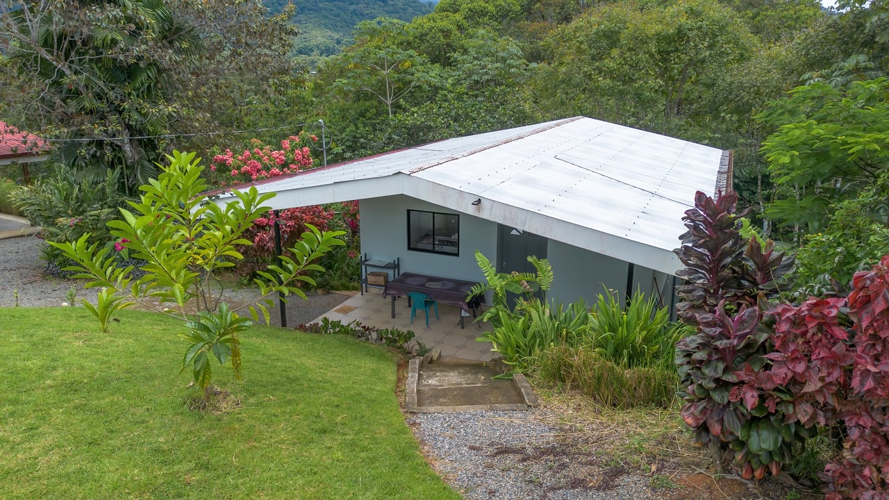 Multi-Family Compound, 4 Fully Furnished Units | 15 Minutes to the Beach