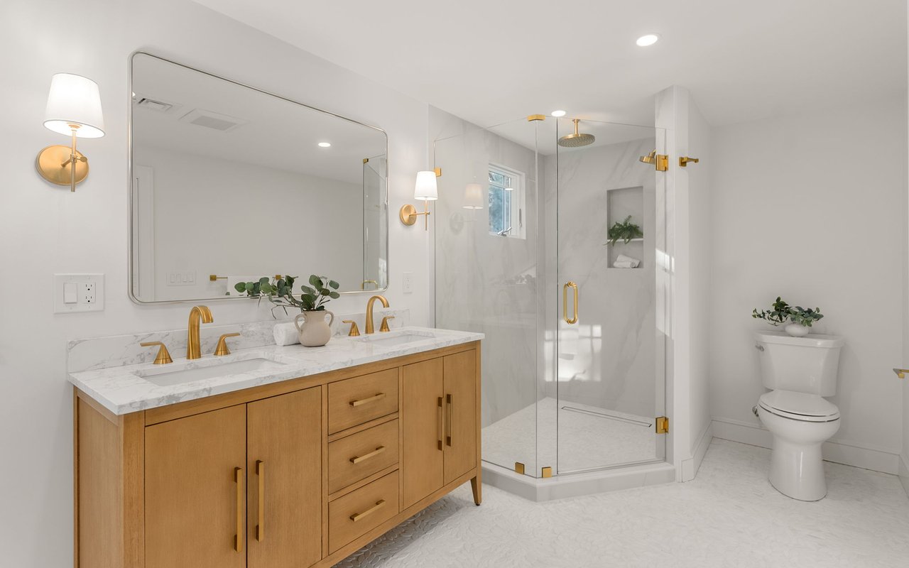 95 Sylvan Lane Weston, MA 02493