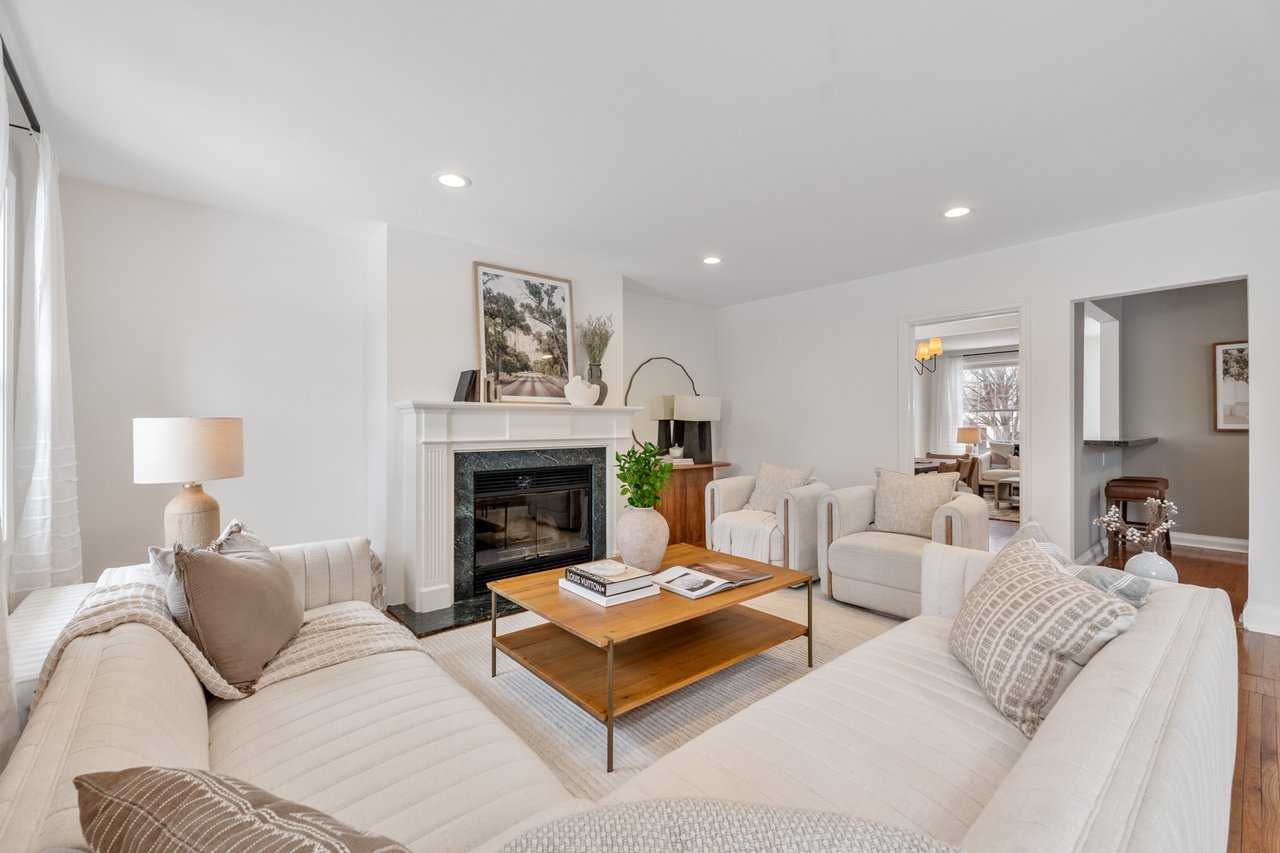 42 HUNT CLUB DRIVE