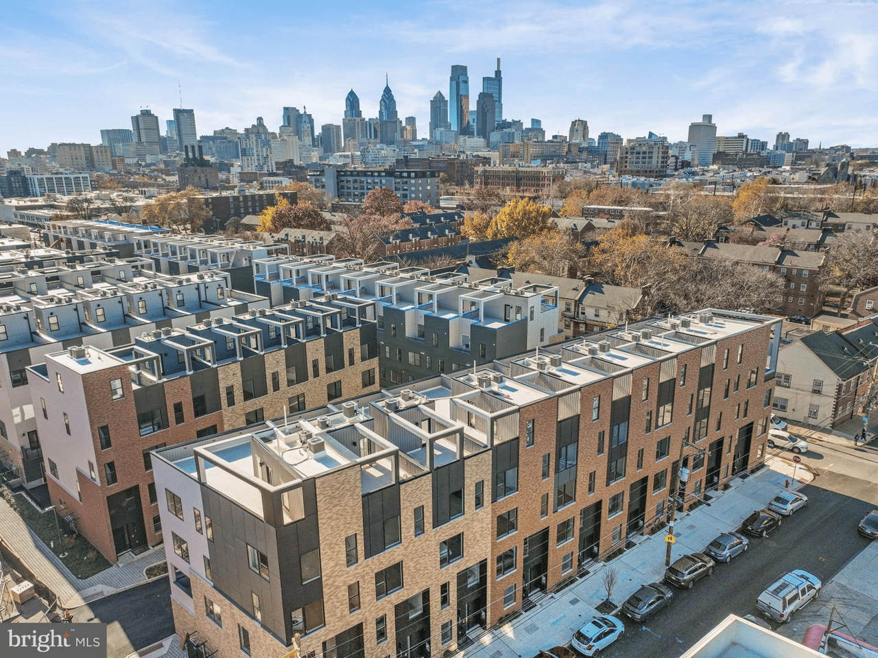652 Fairmount Ave, Philadelphia, PA 19123