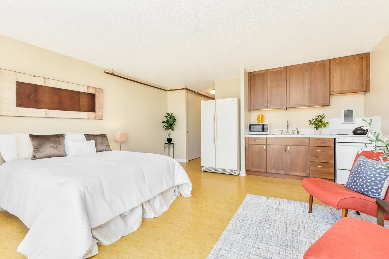 1650 Kanunu Street Unit #901