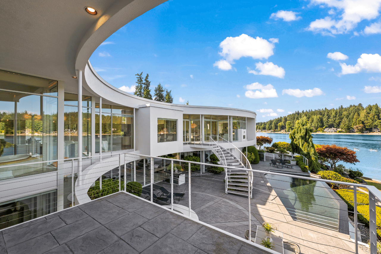 2715 50th Ave. NW Gig Harbor, WA