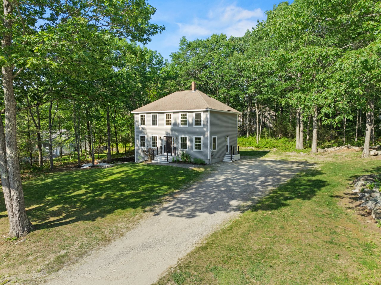 37 Ambrose Circle, Gray