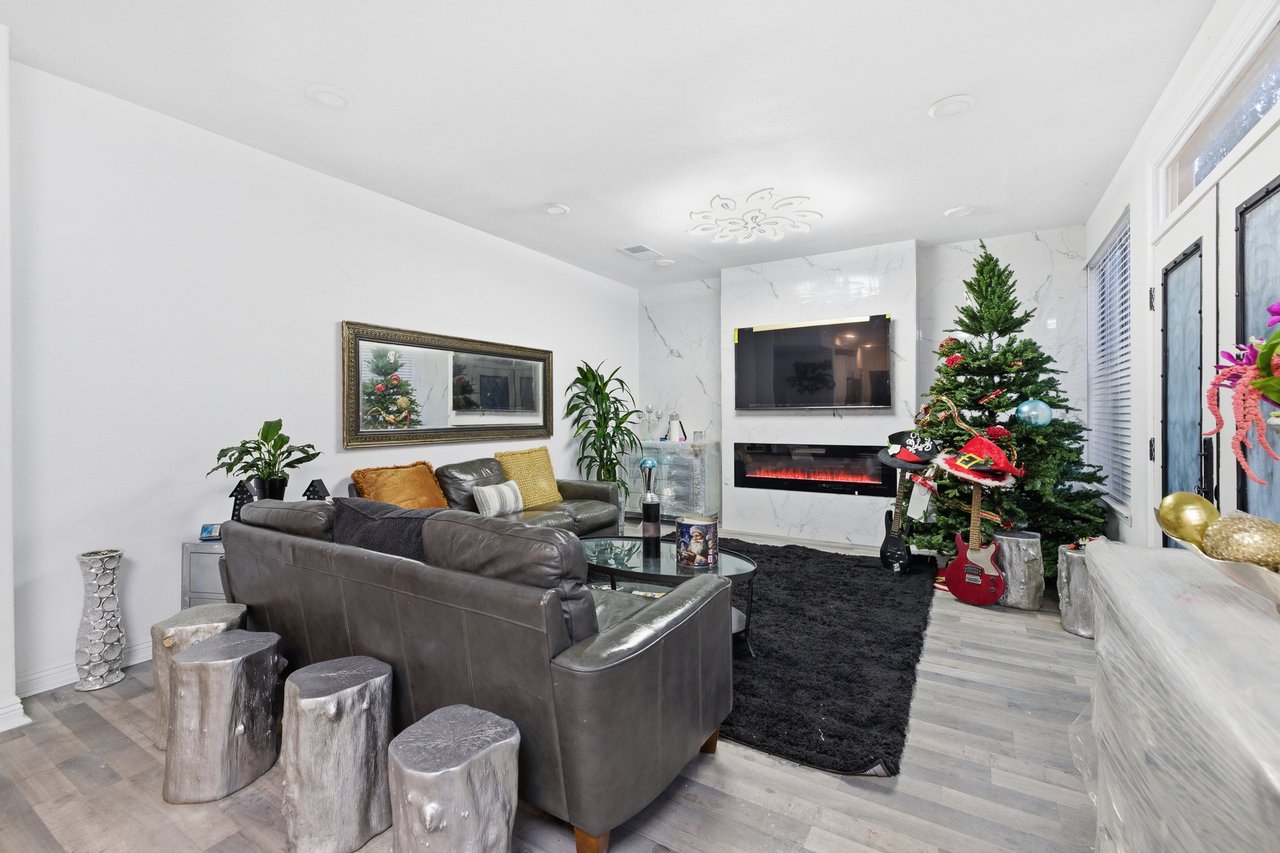 Amberidge - Palmdale