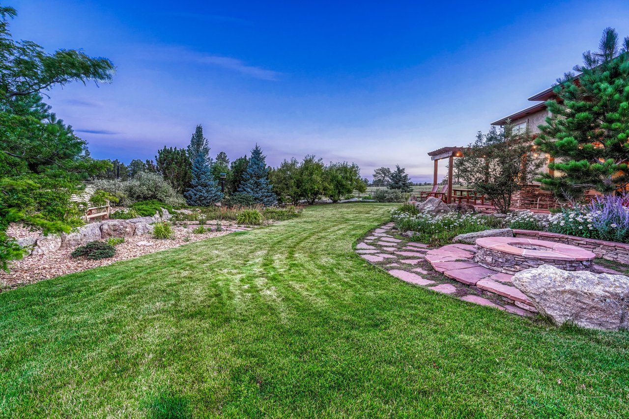 10345 Little Moon Trail