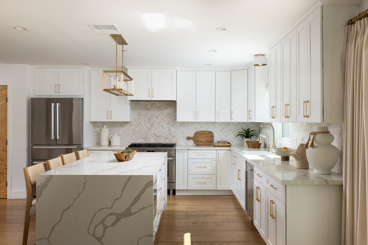 1230 Crystal Cove Way