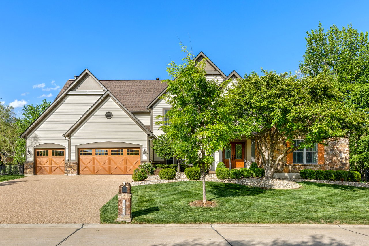 4046 Austin Drive