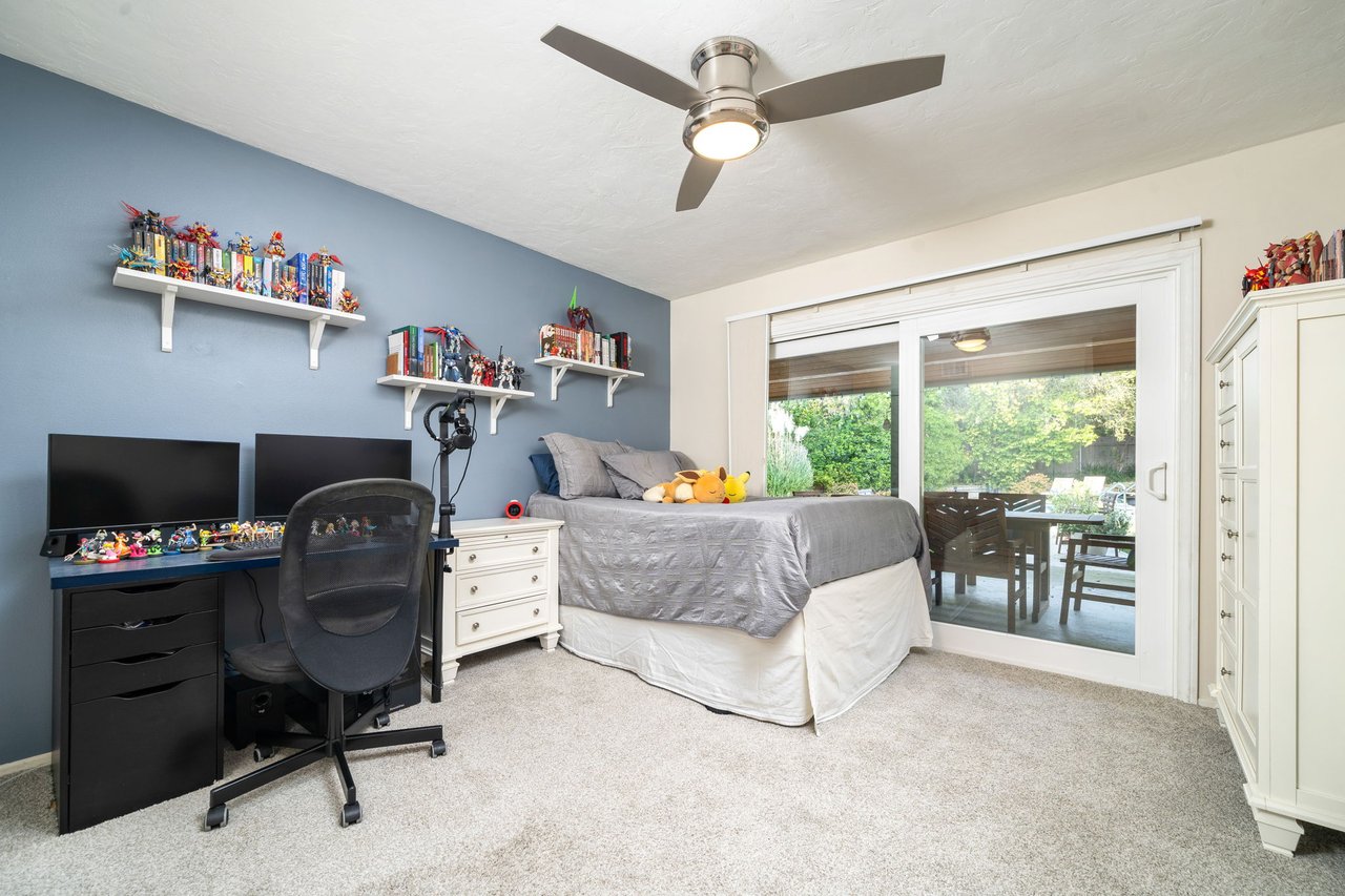 257 W Sonora Place