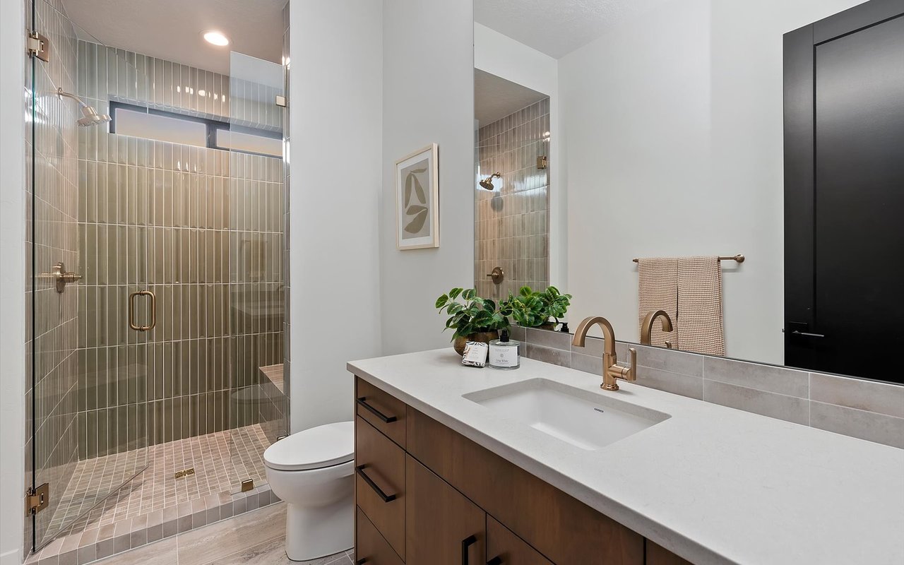 New Construction Home With Volcano Granite Island