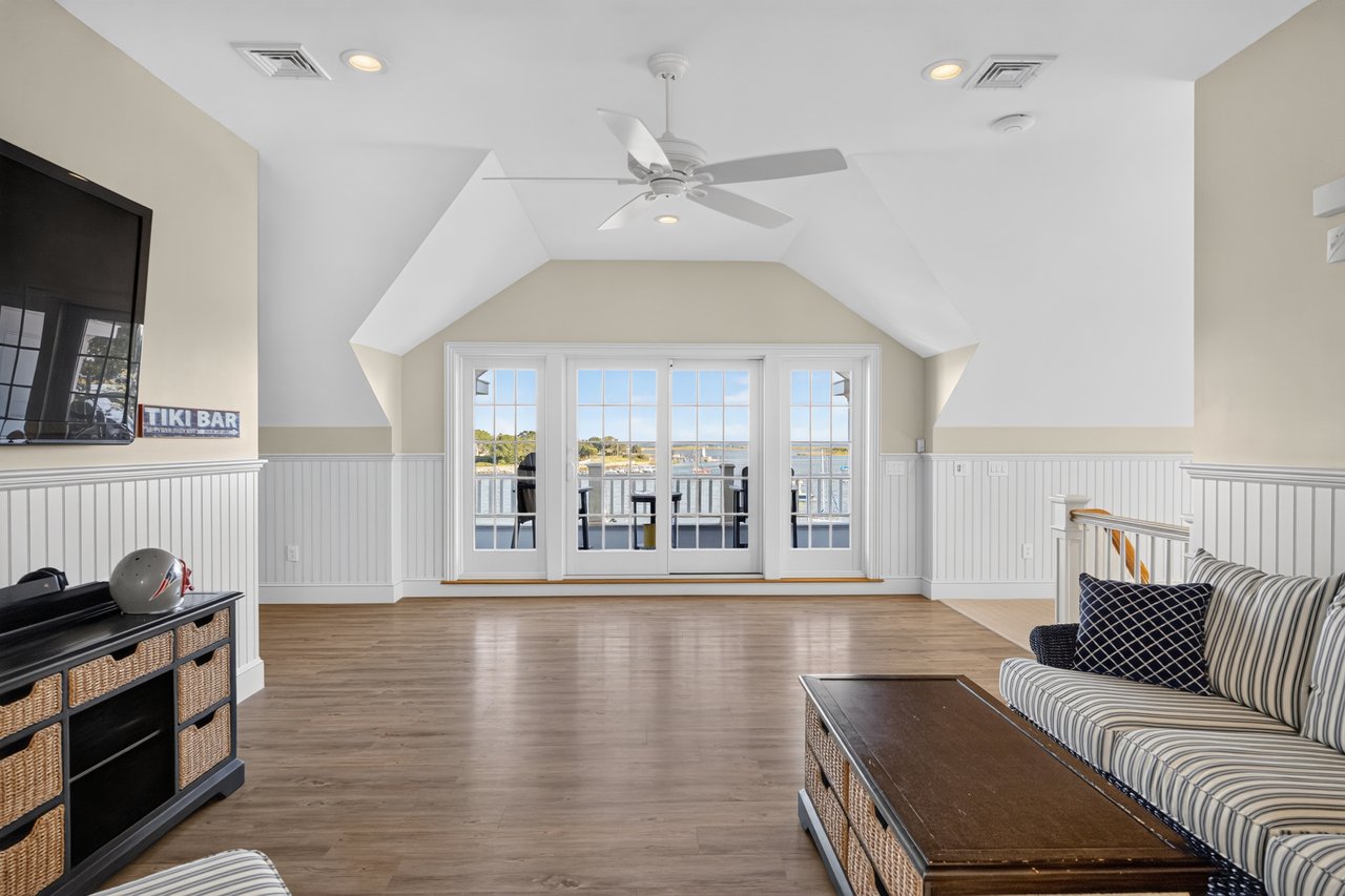 Extraordinary Bass River Waterfront Estate 