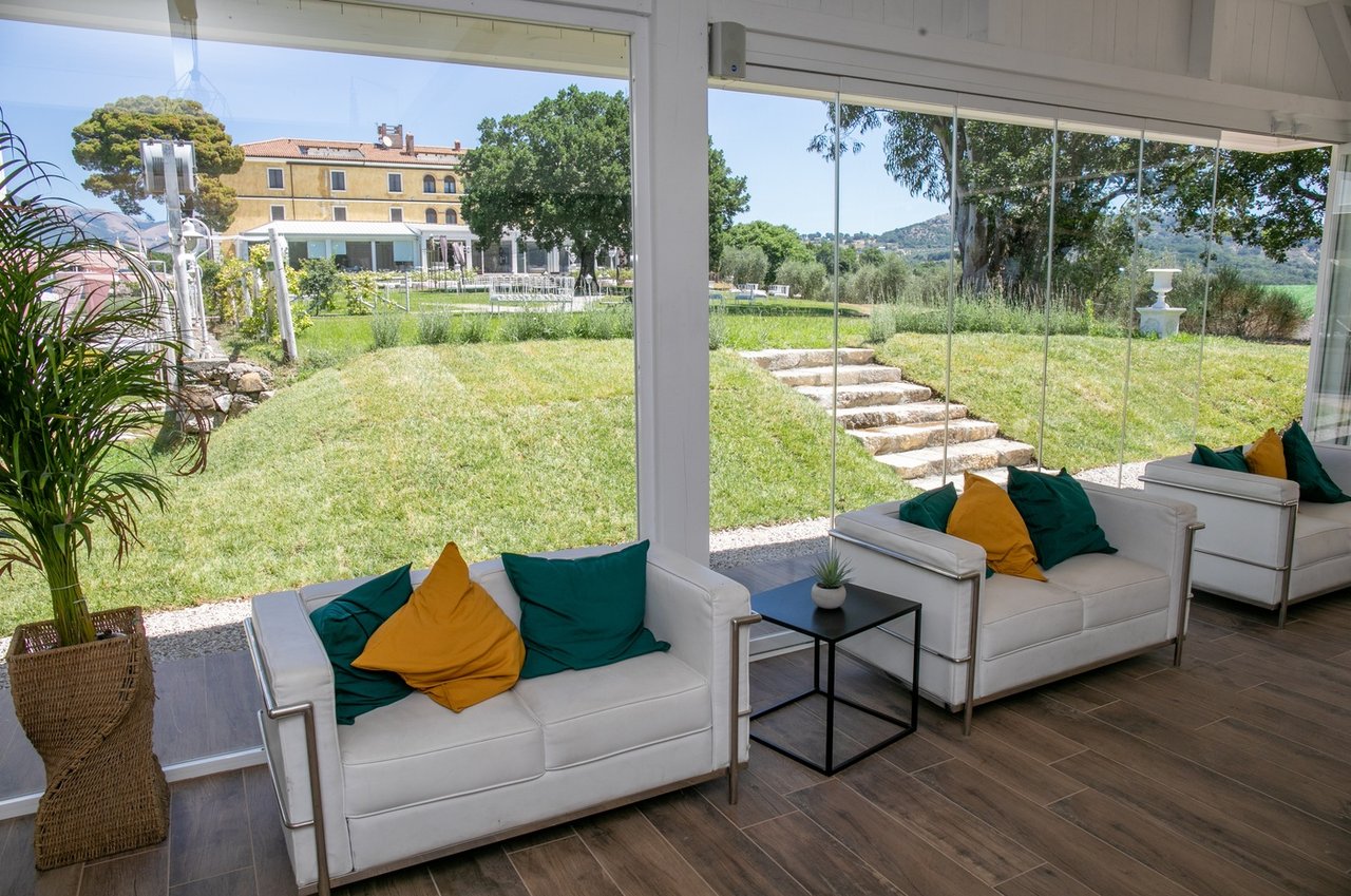 A SPA Hotel in the Green Hills of Salerno