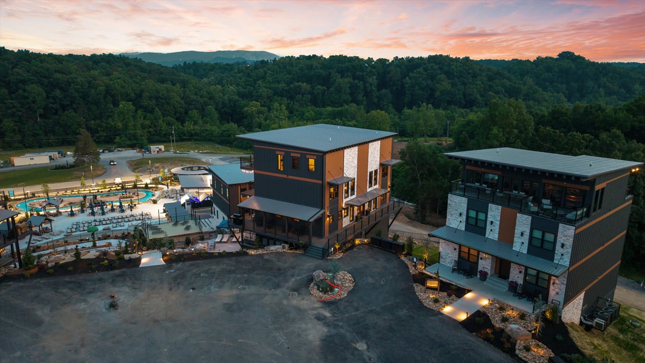 1362 Rambling Creek Way