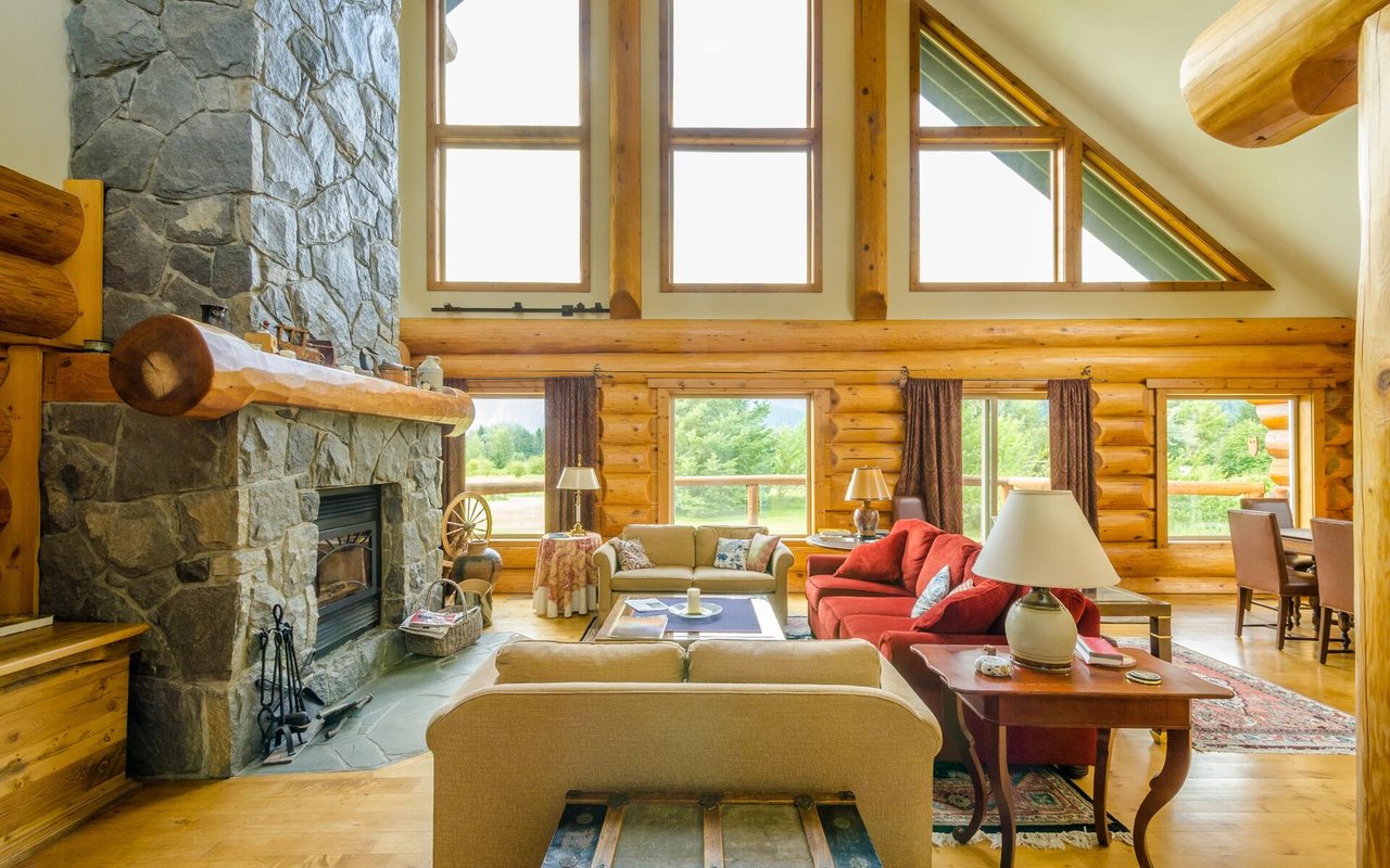 How to Choose the Right Cabin Location: Access, Climate, Internet, and Risk Factors