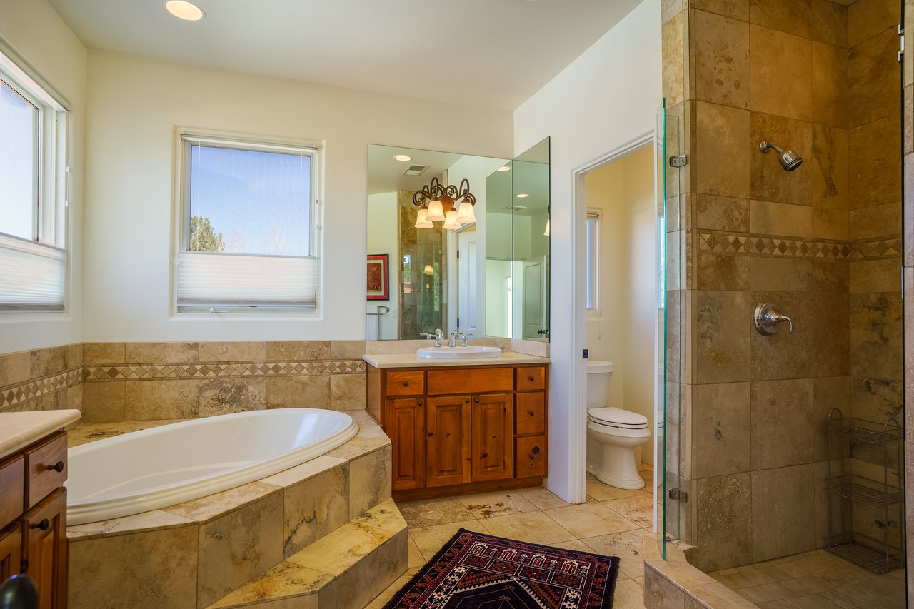 12053 Irish Mist Rd NE