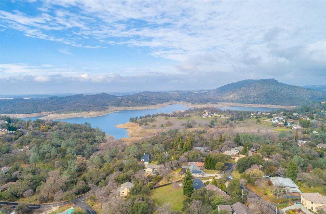 1621 Encina Court