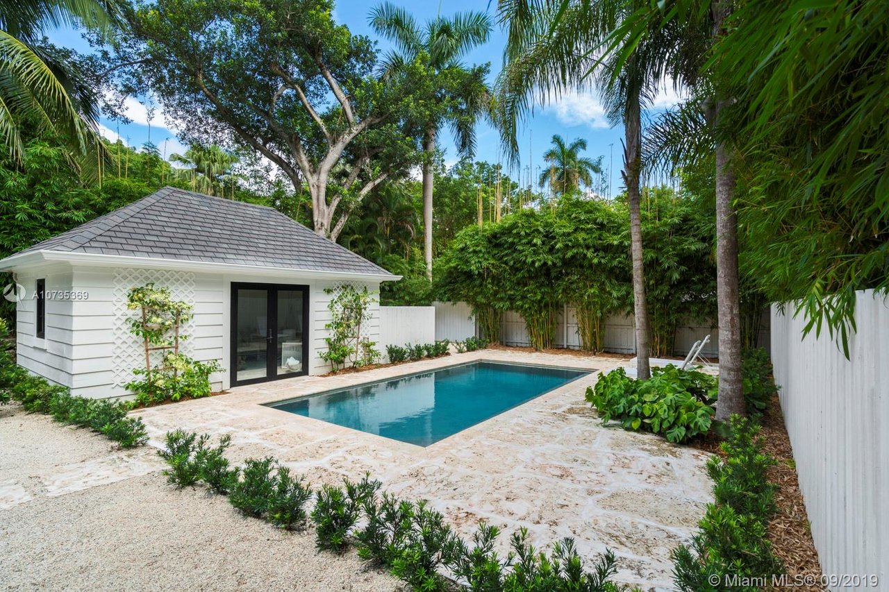 3679 Bouganvillea Road