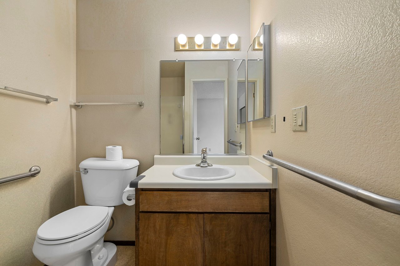Charming Single-Level PUD in Petaluma’s Sought-After Morningstar Community