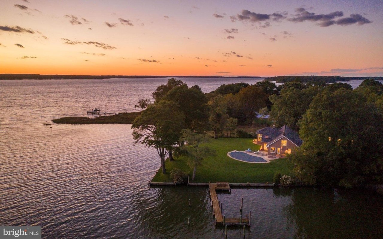 Arcadia Shores