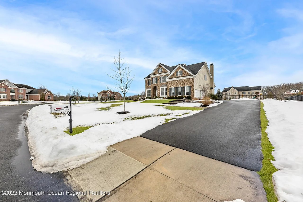 43 Weathervane Cir