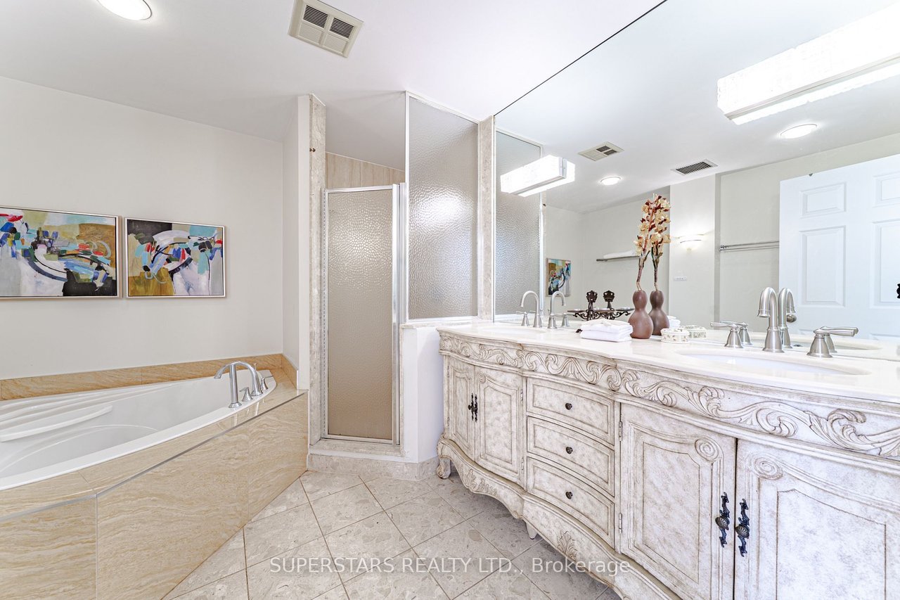 LUXURY WITH KILLER VIEWS