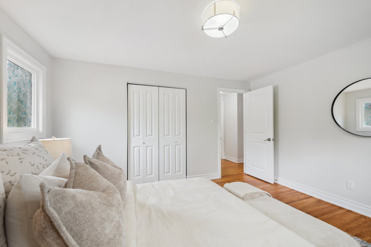 150 Orchard Heights