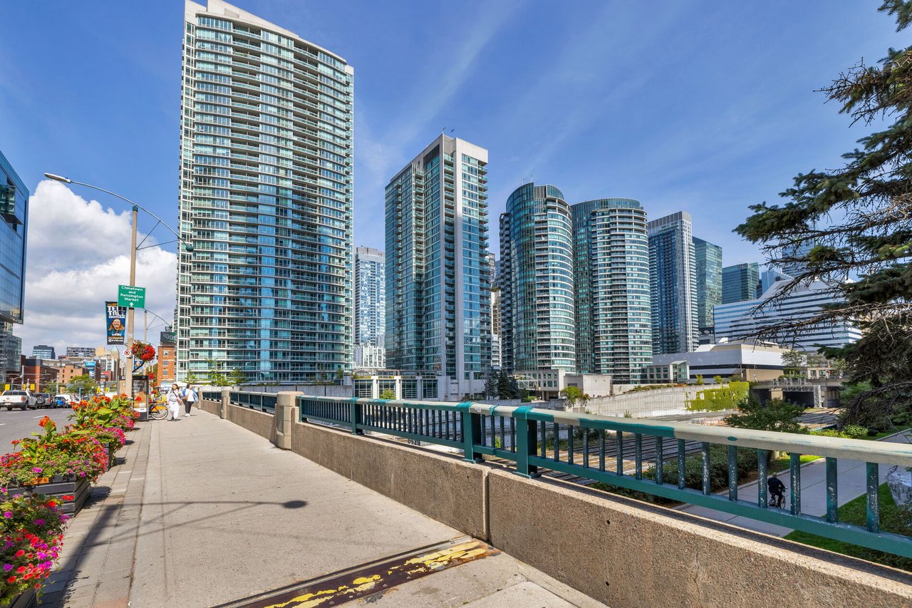 397 Front Street #605