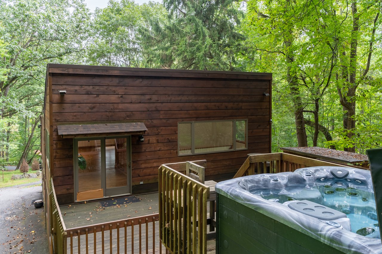 158 Buffalo Hollow Rd