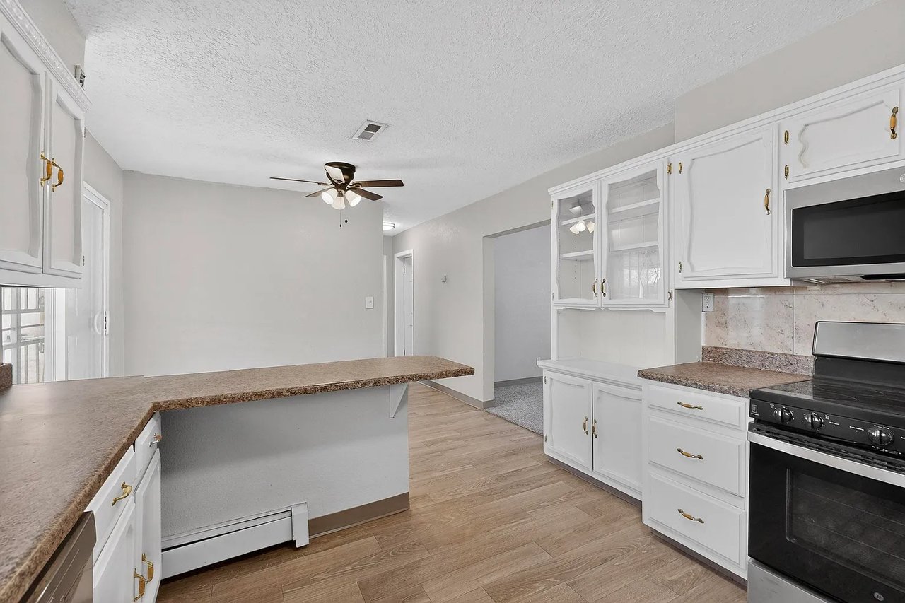 3610 El Porvenir Cir, SW