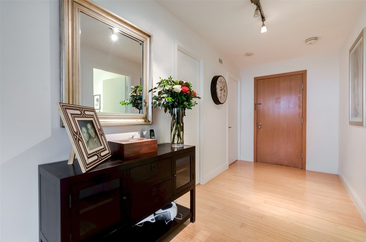 5110 San Felipe St Unit 142W