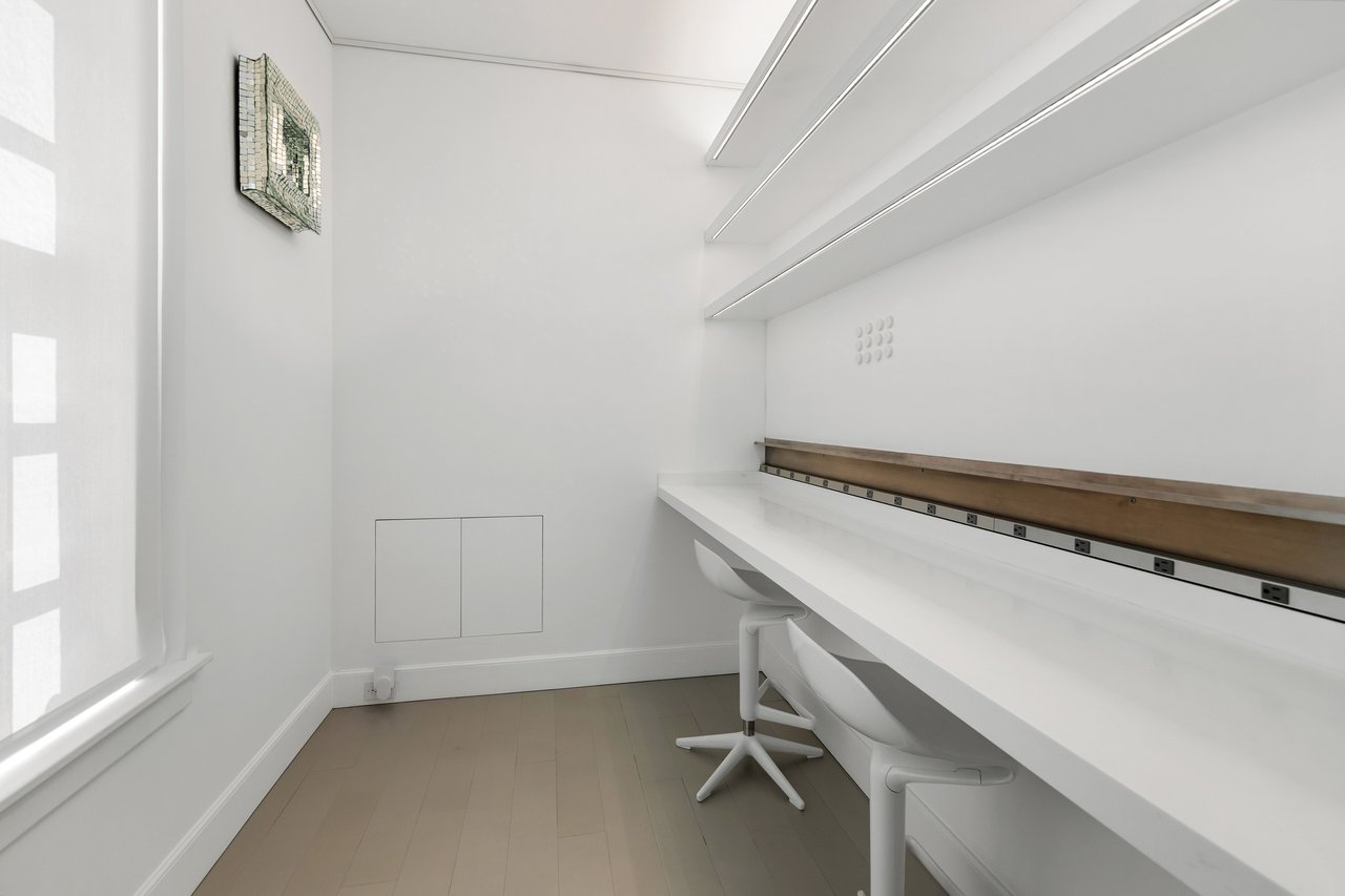 Magnificent Apartment at The Heights