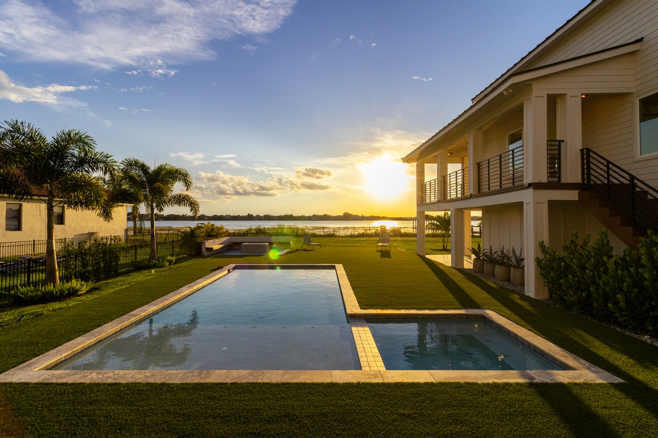 7706 Ficquette Rd- Windermere