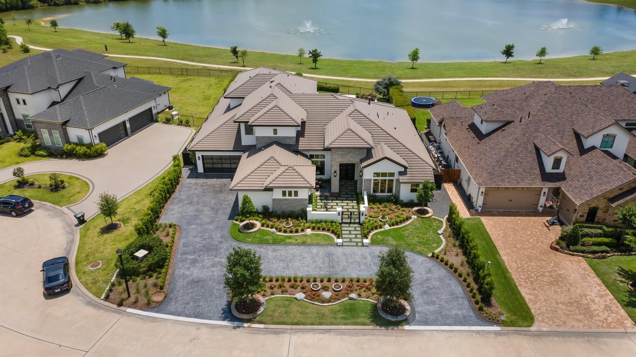 23314 Vista De Tres Lagos Dr