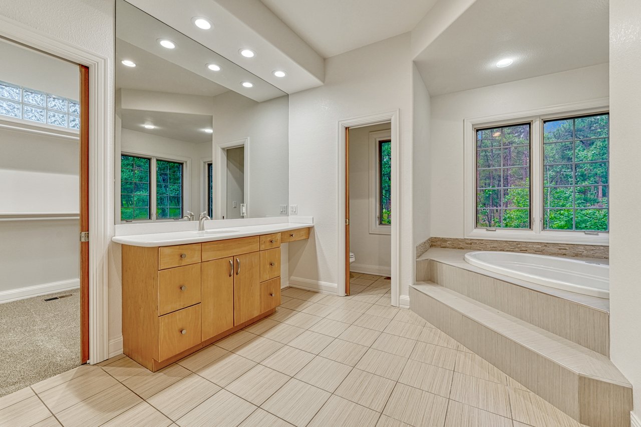10510 Huntsman Road