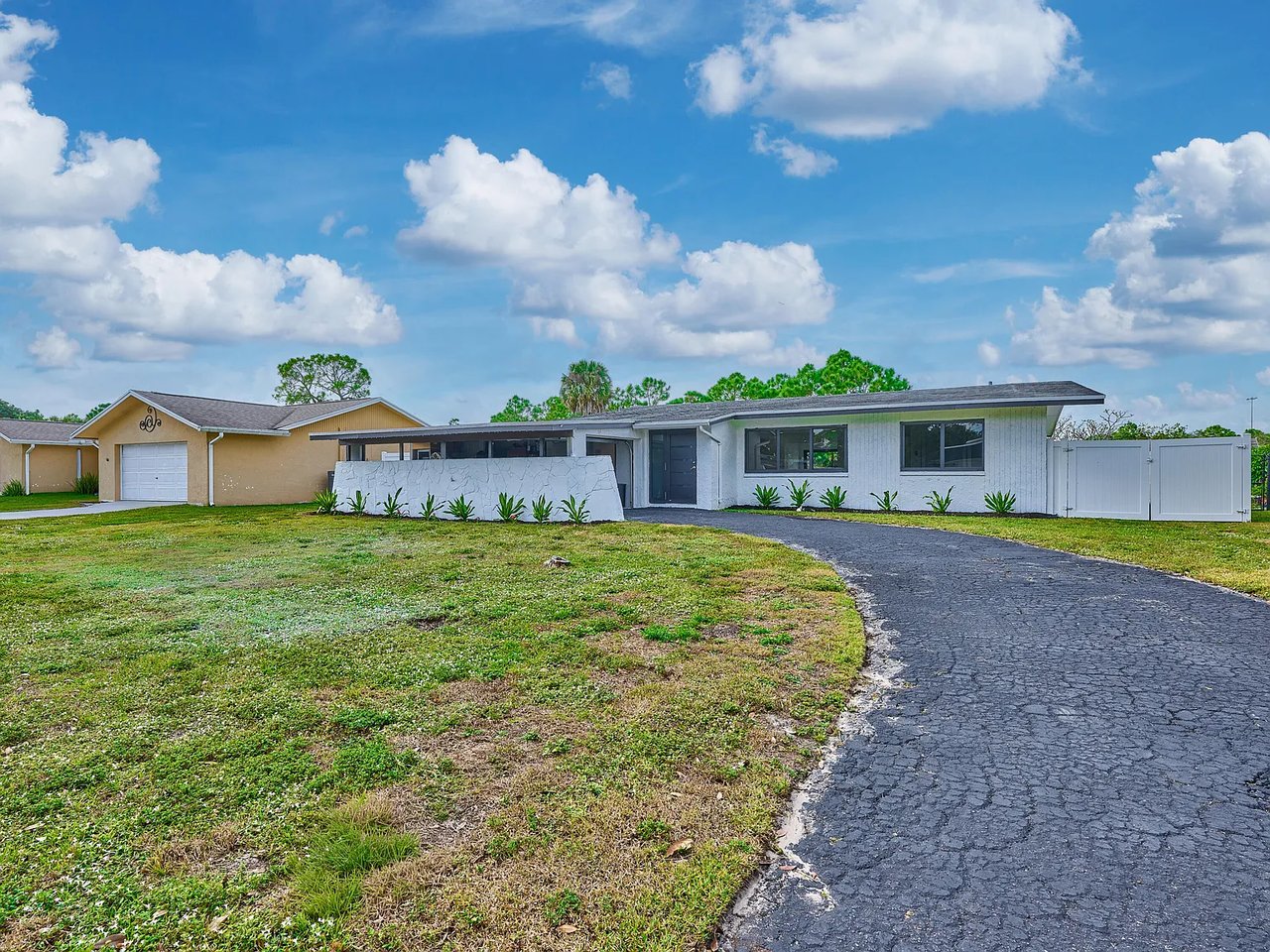 197 Sandpiper Avenue