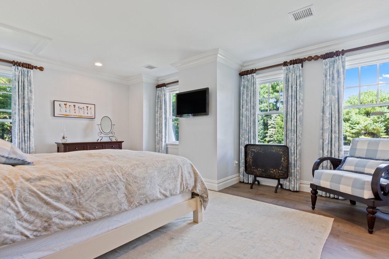 Spectacular Oyster Harbors Estate
