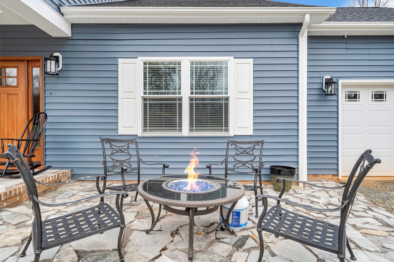 131 Belvior CIR