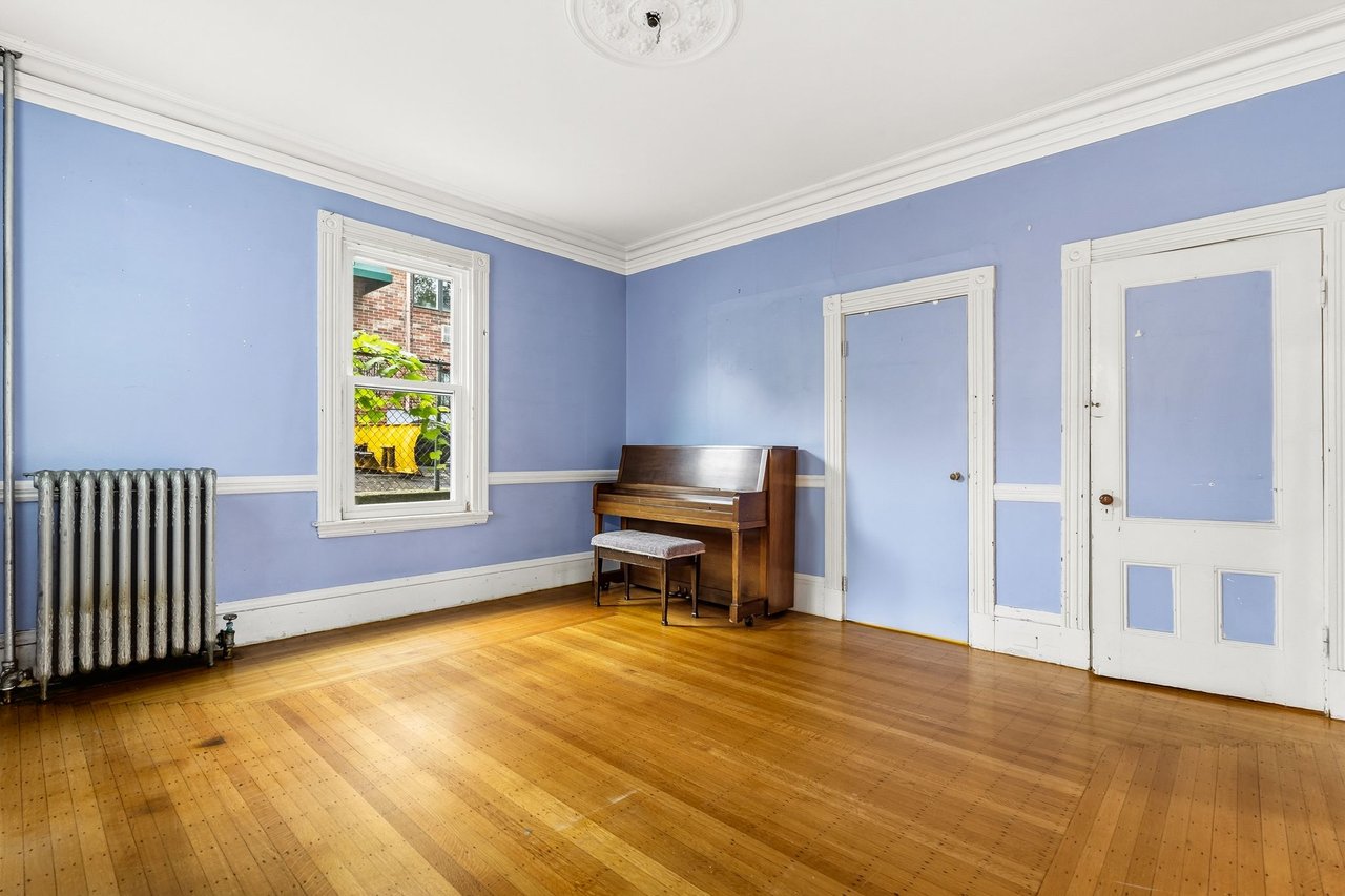 30 Walnut St, Somerville