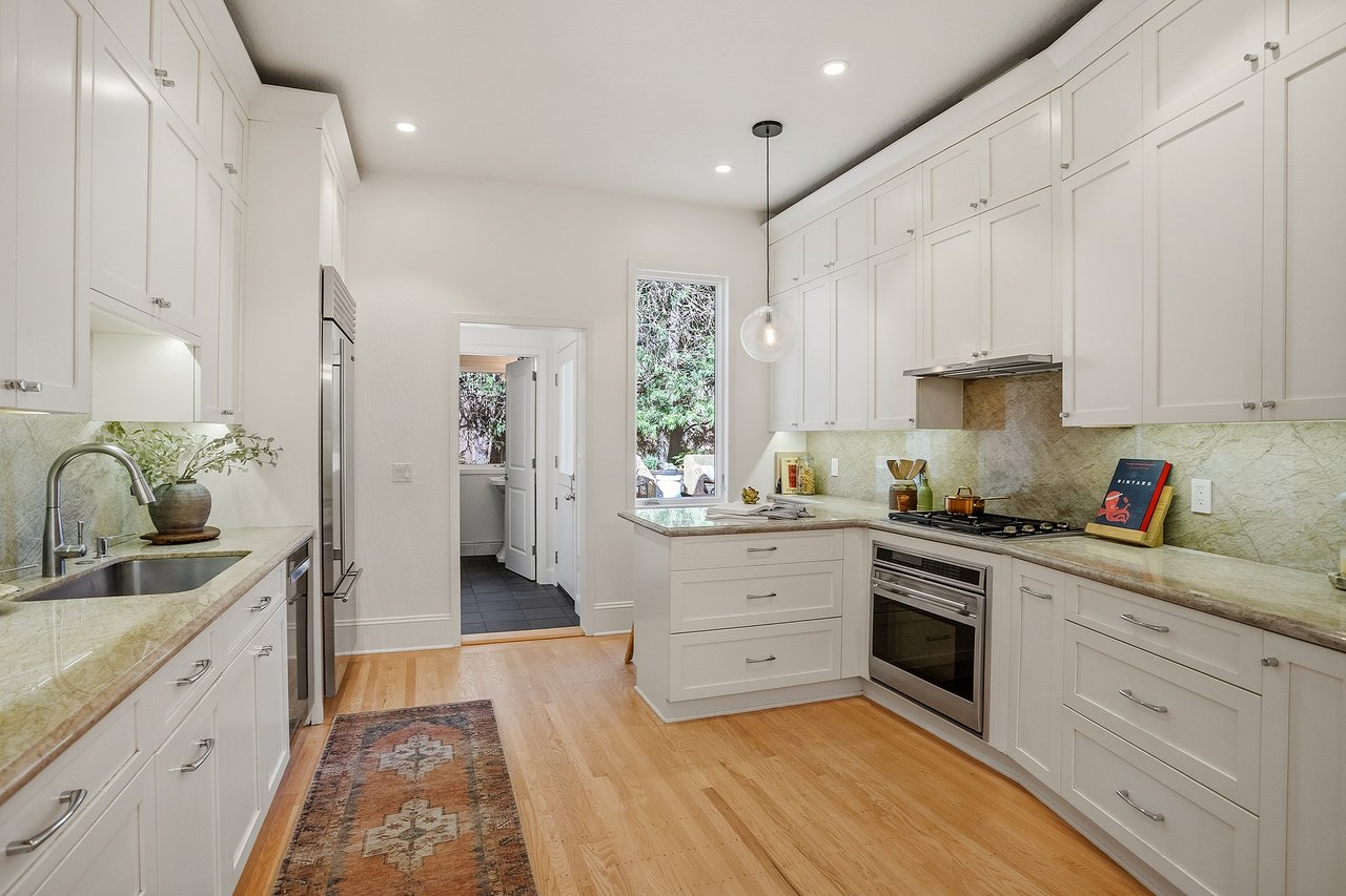 1504 Sanchez Street