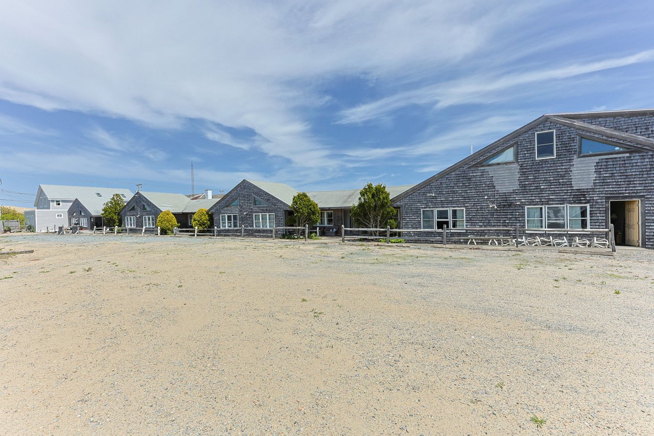 The White Sands Beach Resort