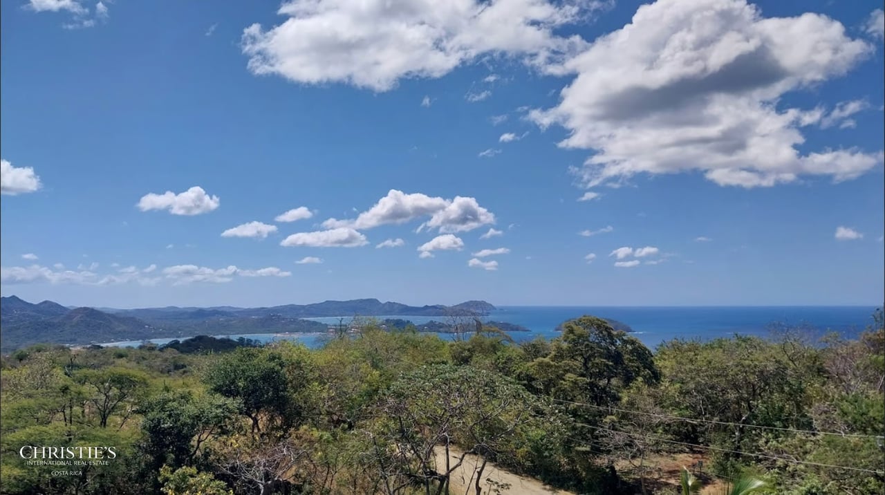 Casa de Estrellas – Luxury Oceanview Living Above Playa Penca & Potrero Bay