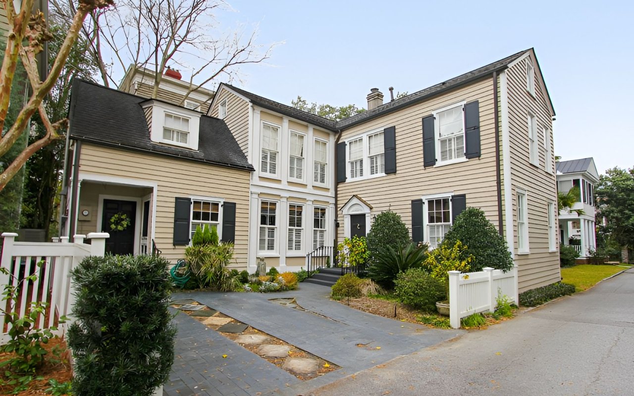 A Featured Listing – 15 Greenhill Street