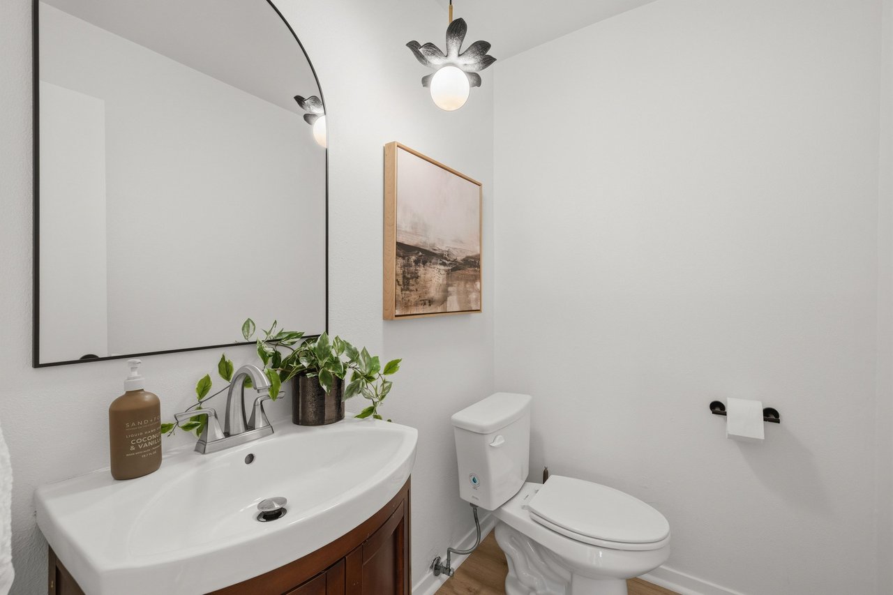 3607 Brownwood Dr | Mid-Century Modern Westover Hills