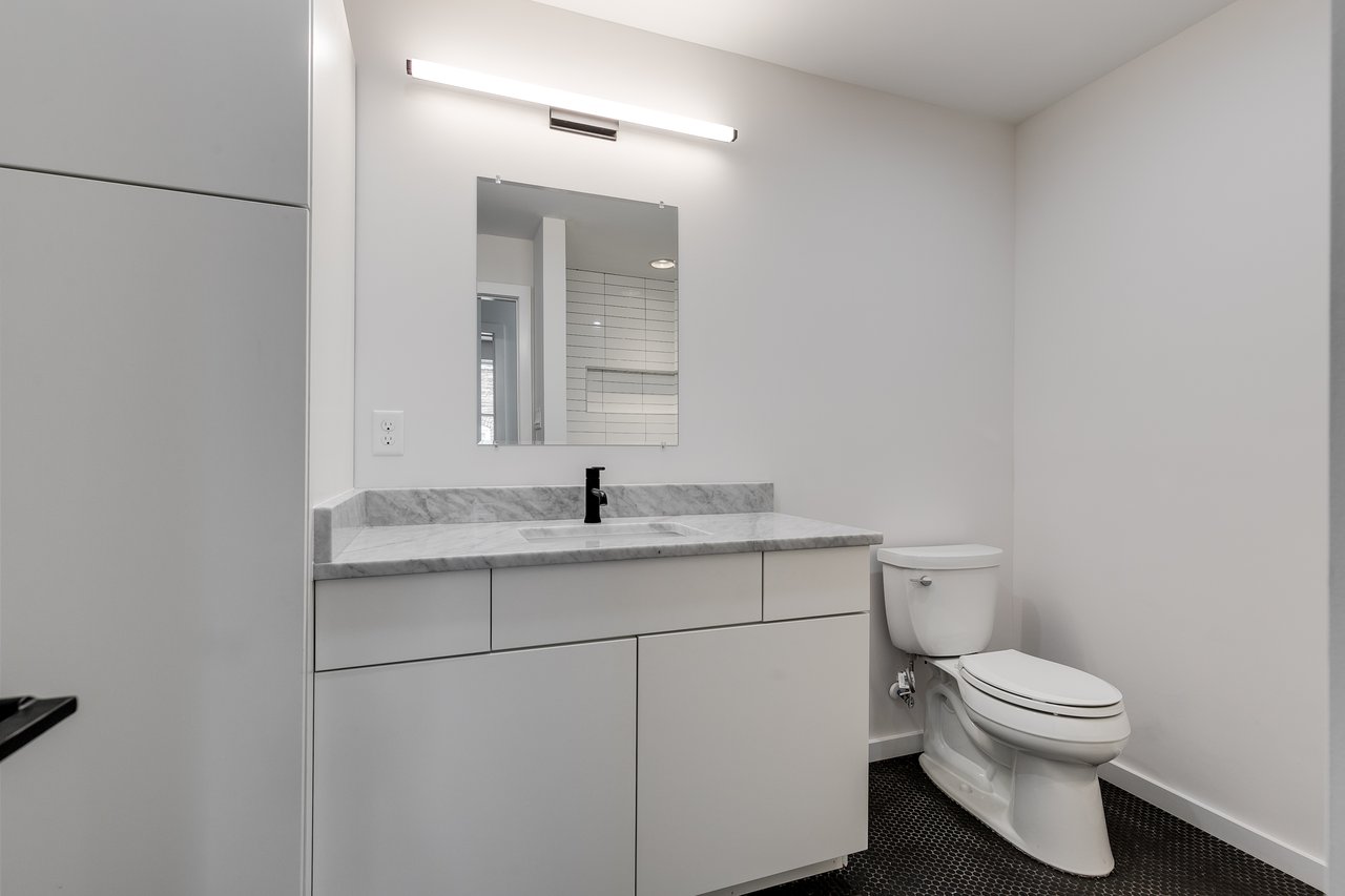 4 N Robinson (Fan House)