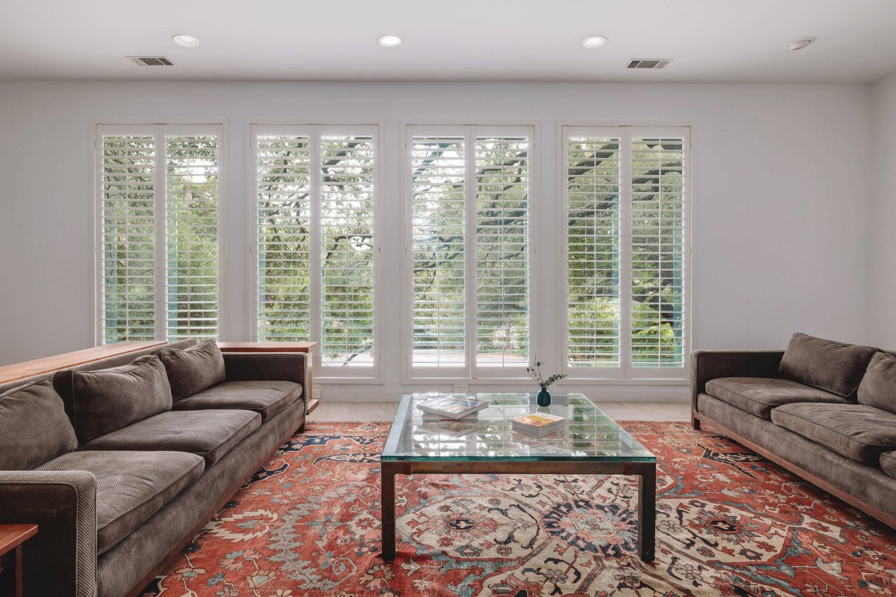 3304 Cherry Tree Circle