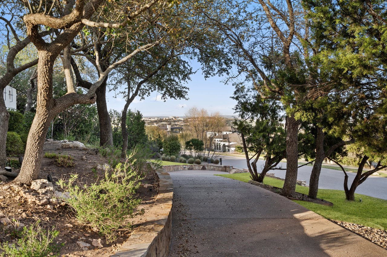 5617 Spanish Oaks Club Blvd