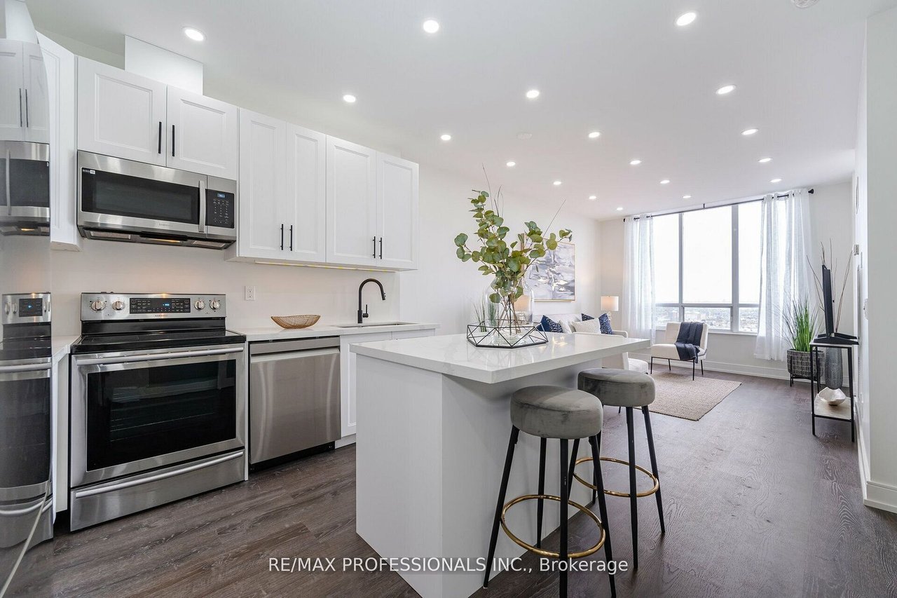 PENTHOUSE IN THE HUMBER MANSIONS