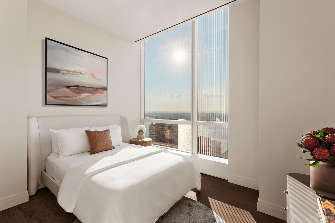 77 Greenwich St #PH