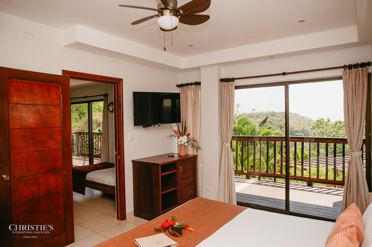 Vistas Las Islas Hotel - The Crown Jewel Overlooking Isla Tortuga and Playa Organos