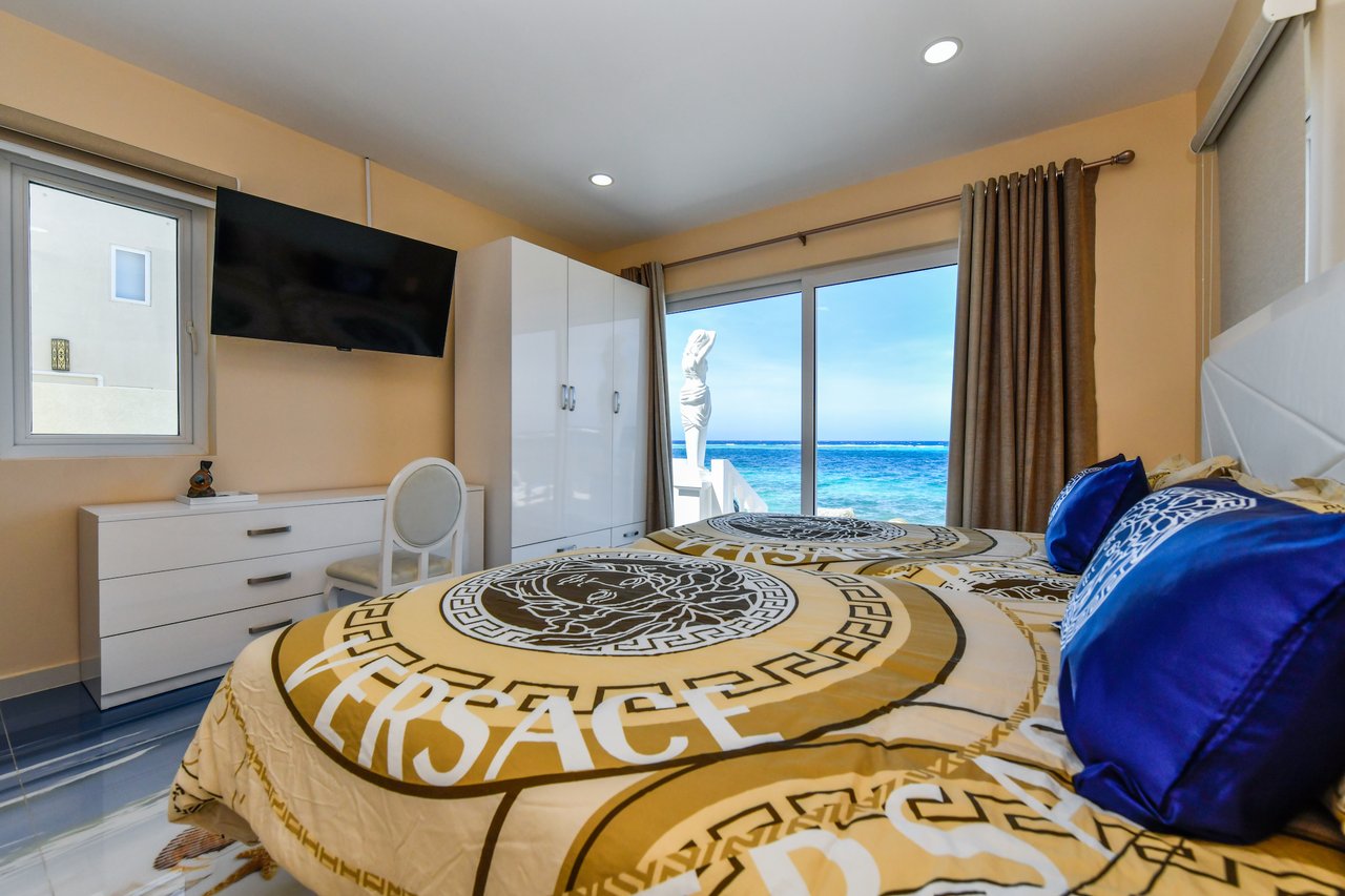 Savaneta 222 Villa 2